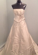 Suzanne Neville Wedding Dress