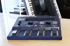 Roland GR-09 Guitar Synthesizer Pedal MIDI Controller GK Pickup Used Tested