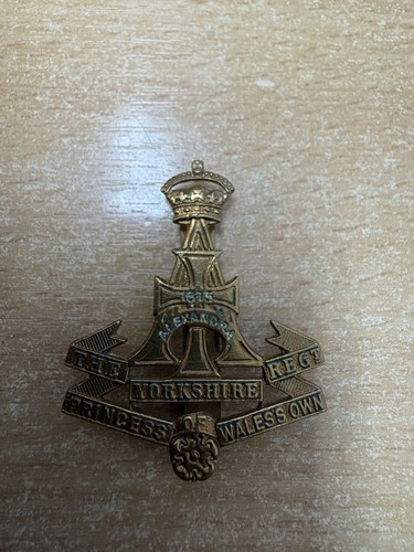 Original brass cap badge - original,