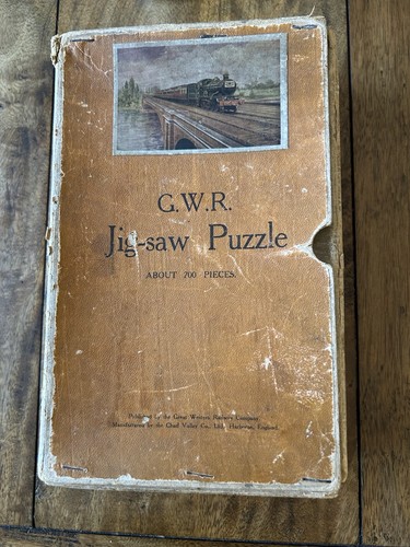 Old jig saw puzzle - old, the