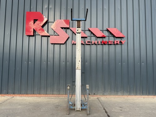 Genie material lift - genie,