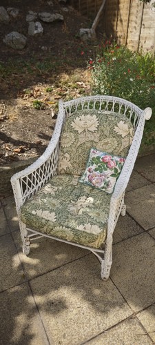 Vintage white painted wicker - vintage,