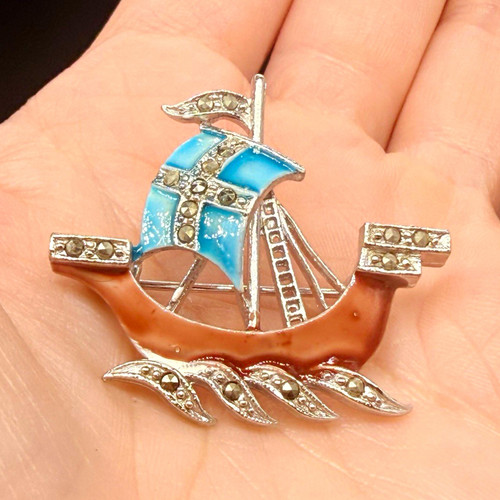 Vintage 1950s marcasite enamel - marcasite,