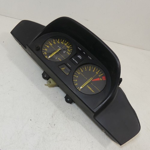 Honda 500 cockpit - 500, f2