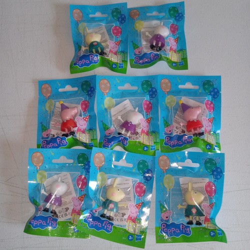 Peppa pig toys figures - lot,
