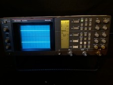 521) OSCILLOSCOPE ANALOGUE