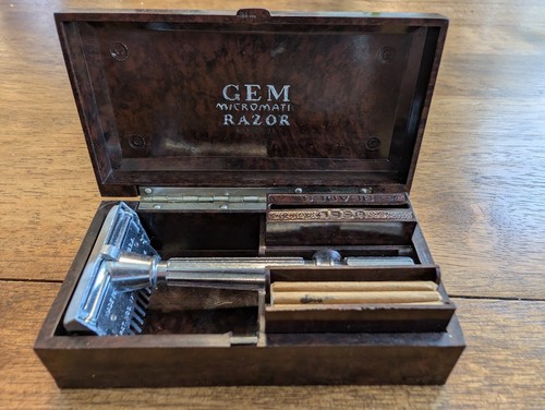 Vintage gem micromatic - gem, open