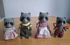 Sylvanian Families Raccoon Family Figures