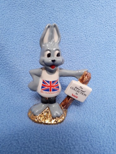 Wade ceramic ornament arthur - wade,
