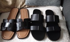 2 Pairs Of  Ladie's Marks And