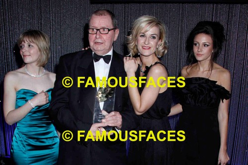 Coronation street cast rare - coronation,