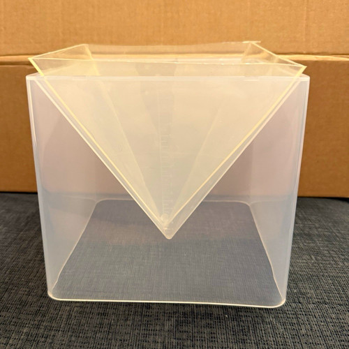 Large resin pyramid - , mould
