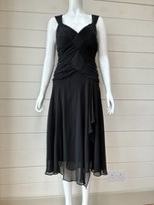 A Pretty Fit & Flare Little