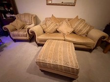 Wade Upholstery 4-Piece Living