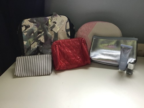 Toiletries bags selection - bags.,