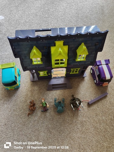 Scooby doo haunted - haunted, house