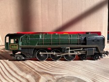 OO Gauge TRI-ANG  R.259  Vintage Britannia Locomotive only - B.R. 70000 - Boxed 
