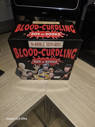 Horrible histories box set - horrible,