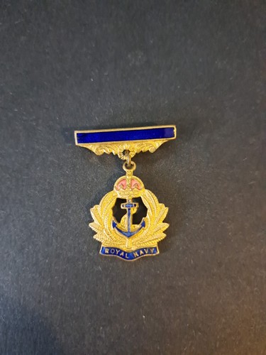 Royal navy sweetheart brooch - royal,