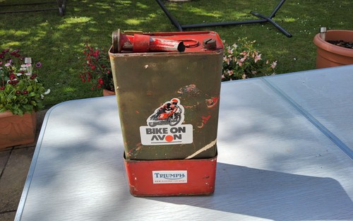 Vintage motor oil petrol can - oil/petrol,