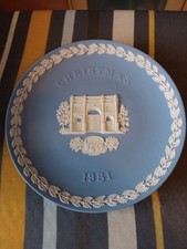 Wedgewood Jasperware 1981 Christmas Plate