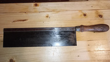 Antique Gentleman's saw. About 12 TPI. Fine cut.