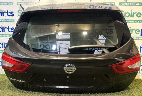 2017 nissan qashqai j11 door - 5,