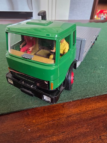 Britains farm vehicles - farm,