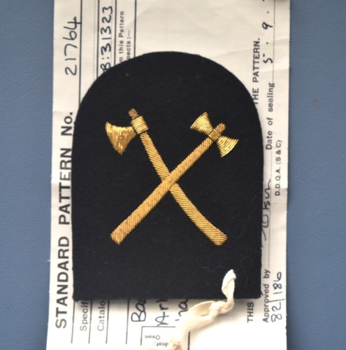 Royal navy artisan sealed - royal,