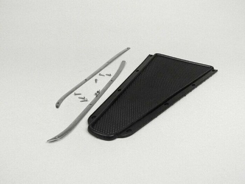 Centre floor mat - in, black