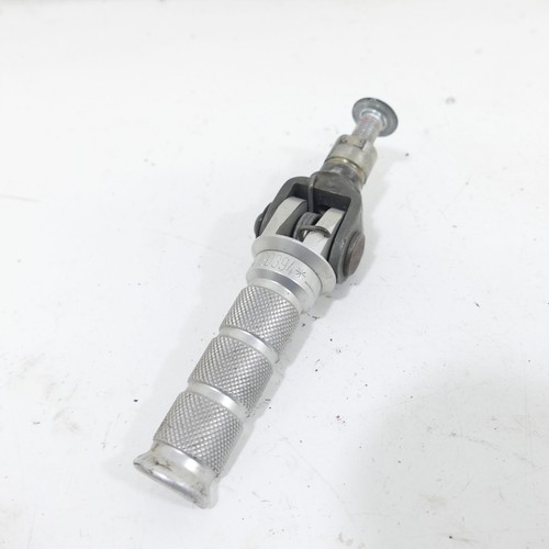 Kawasaki 750 p footrest - 750,