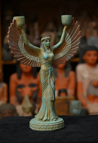 Rare winged isis - rare,
