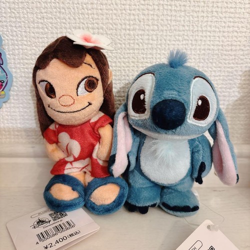 Disney store stands lilo - store,