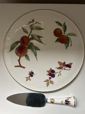 Royal Worcester Arden Cake Plate And Slice 