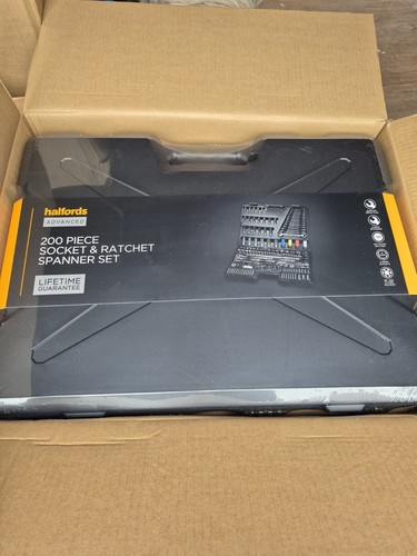 240 cash kt9 surrey - £240,