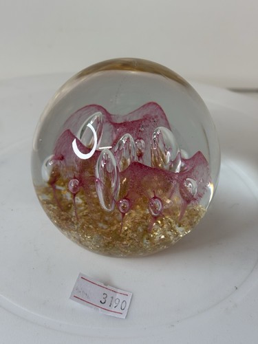 Gold speckled based pink - gold,