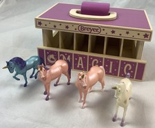 Breyer 59218 Unicorn Magic