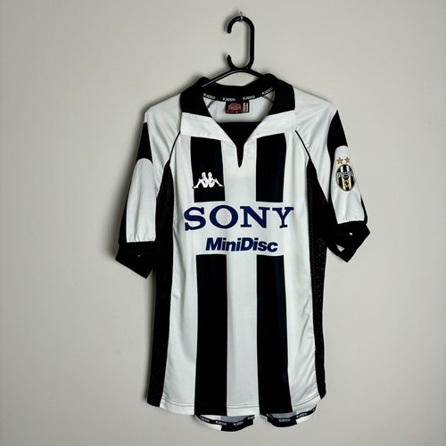 Juventus football shirt jersey - juventus,