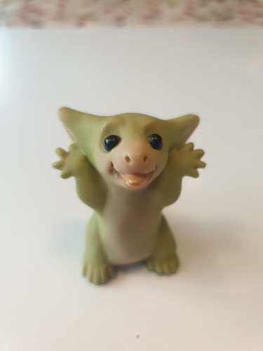 Pocket dragon figurine funny - dragon,
