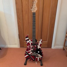 Eddie Van Halen Frankenstrat, Frankenstein Homage Guitar Build, not EVH