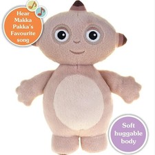 In The Night Garden Plush Toy Snuggly Singing Makka Pakka 30cm