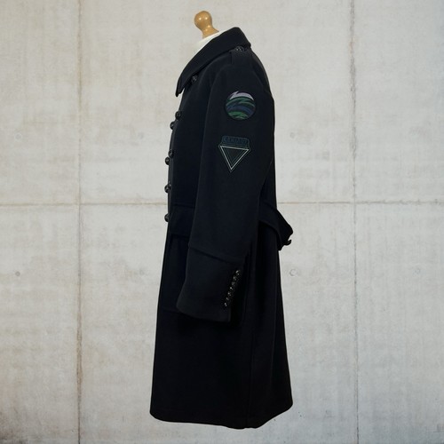 Pretty green black - green, label