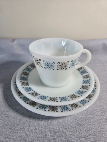 Vintage jaj pyrex chelsea - pyrex,