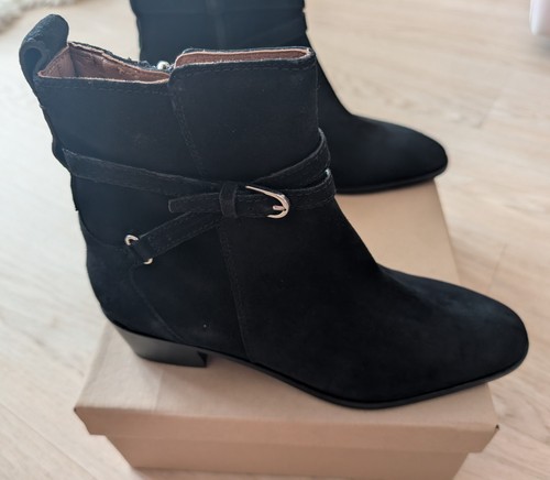 Radley acorn walk - radley,