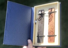 Mahogany Wooden Chinese Blue And White Porcelain Tassel Hand Carved Bookmark Set