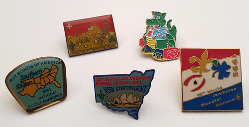Boy scouts pin badges - 5,