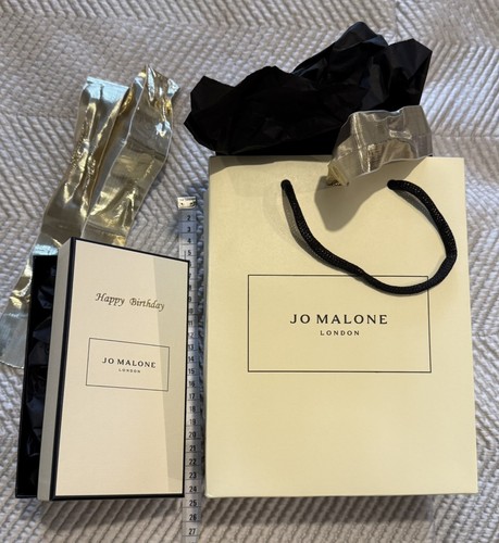 Malone happy birthday box - happy,