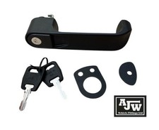 1 TRAILER FRONT DOOR HANDLE