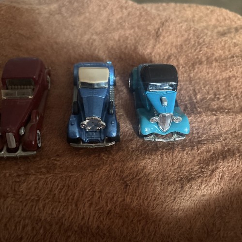 Loose hot wheels blue - 3, 1:64