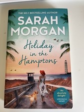Holiday in the Hamptons by Sarah Morgan (2017, Mass Market)